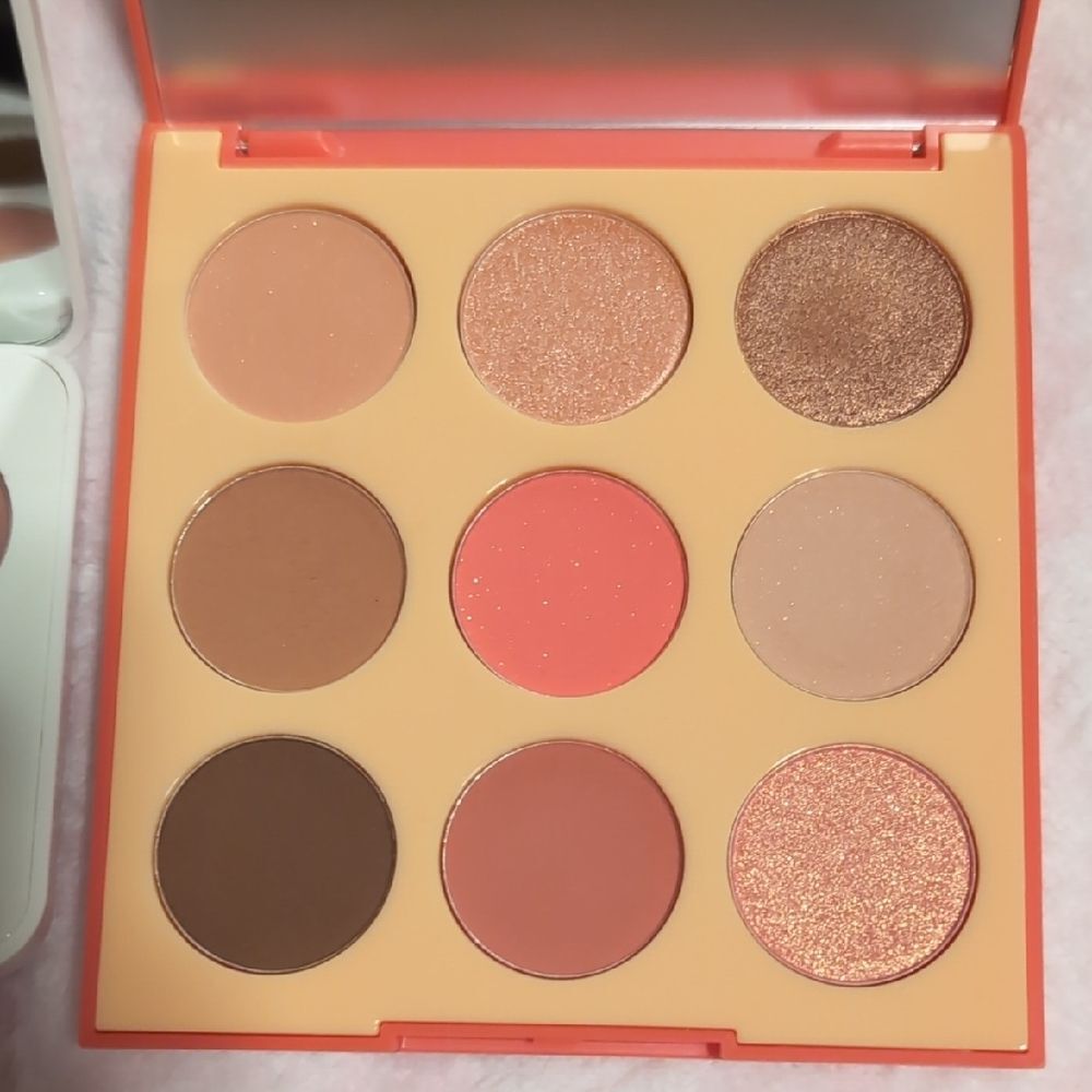 BUNDLE of Morphe Eyeshadow Palettes - Picture 4 of 11